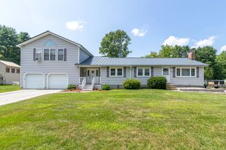 11 Broken Ground Drive, Concord, NH 03301