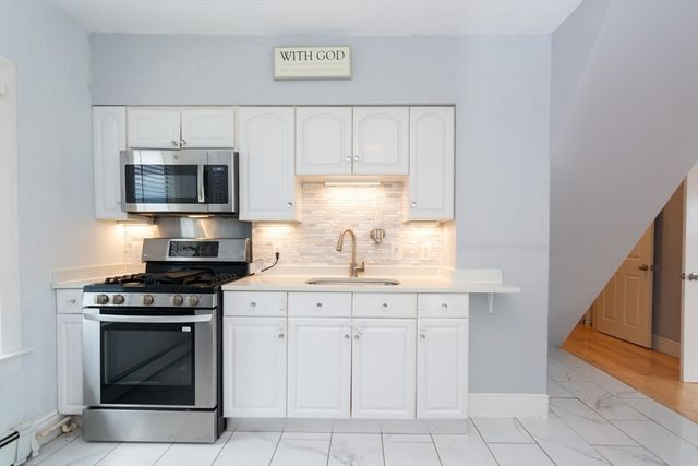 14 Russell, Everett, MA 02149