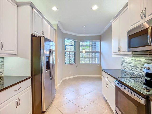 15646 AURORA LAKE CIRCLE, Wimauma, FL 33598