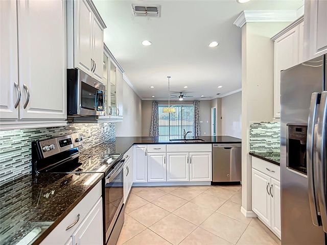 15646 AURORA LAKE CIRCLE, Wimauma, FL 33598