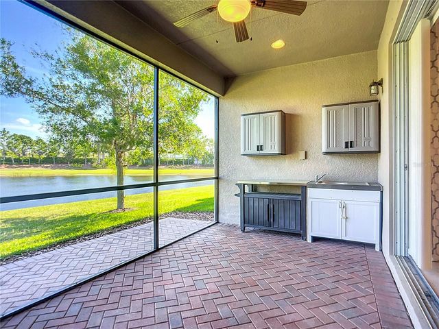 15646 AURORA LAKE CIRCLE, Wimauma, FL 33598