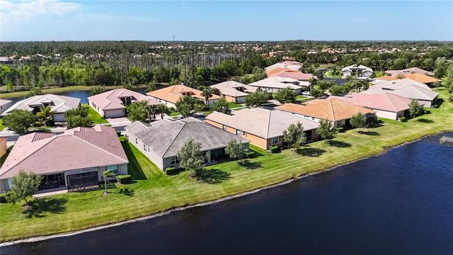 15646 AURORA LAKE CIRCLE, Wimauma, FL 33598