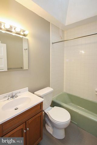 5768 N 20TH ST, Philadelphia, PA 19138