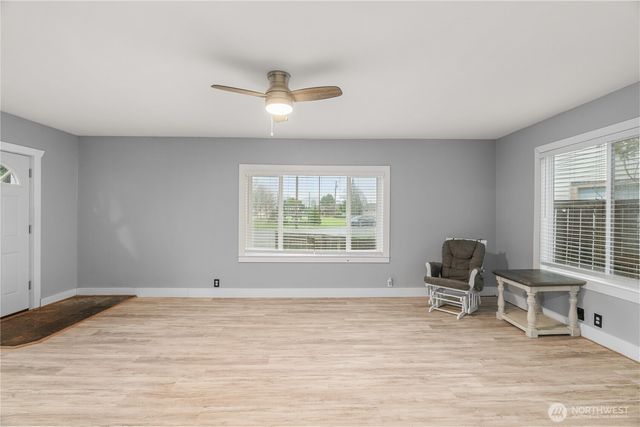 106 Emerson Avenue, Hoquiam, WA 98550