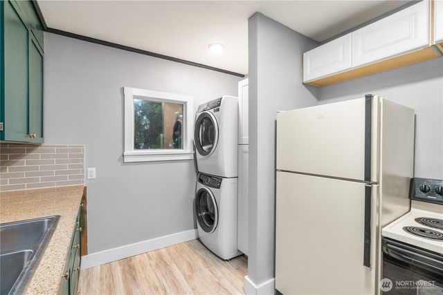 106 Emerson Avenue, Hoquiam, WA 98550