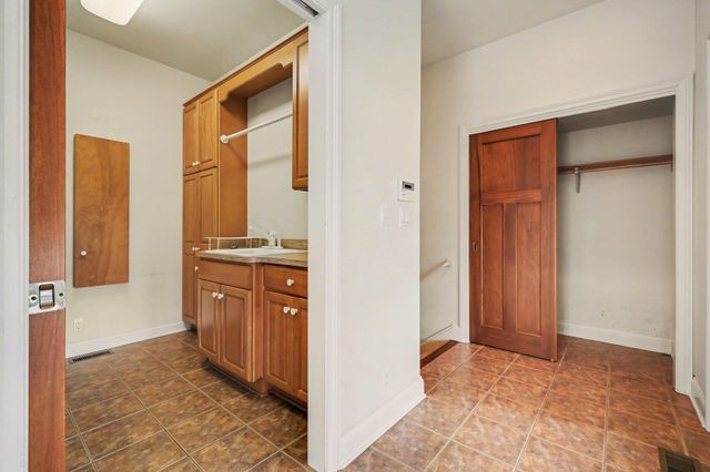 74 E 600 N, Valparaiso, IN 46383