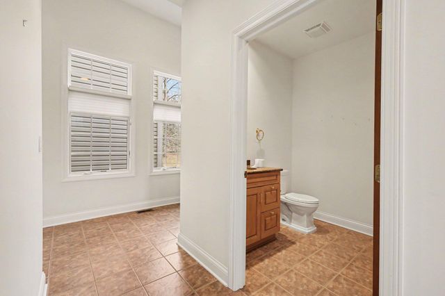 74 E 600 N, Valparaiso, IN 46383