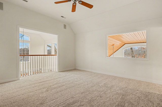 74 E 600 N, Valparaiso, IN 46383