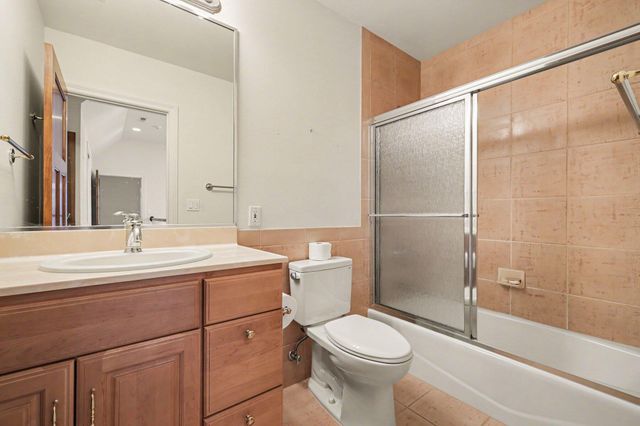 74 E 600 N, Valparaiso, IN 46383