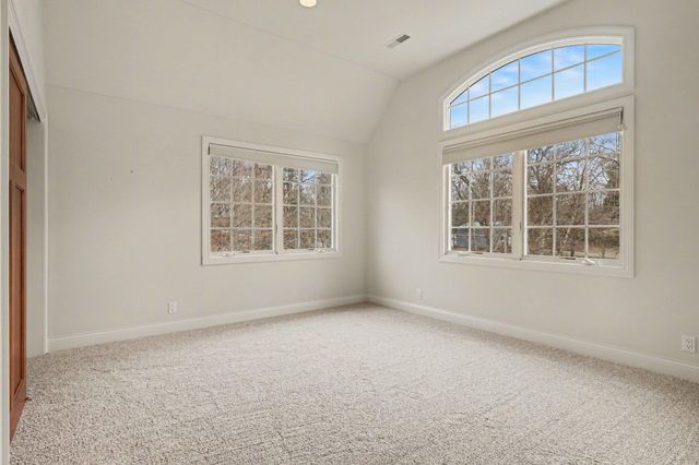 74 E 600 N, Valparaiso, IN 46383