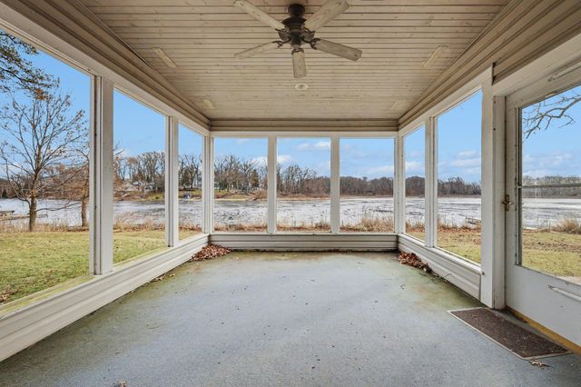 74 E 600 N, Valparaiso, IN 46383