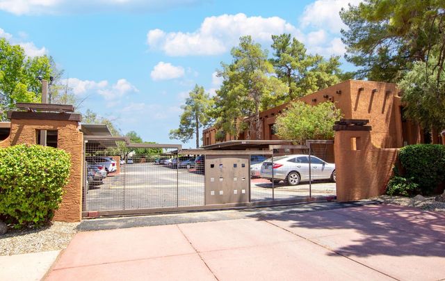 4704 E Paradise Village Parkway N 219, Phoenix, AZ 85032
