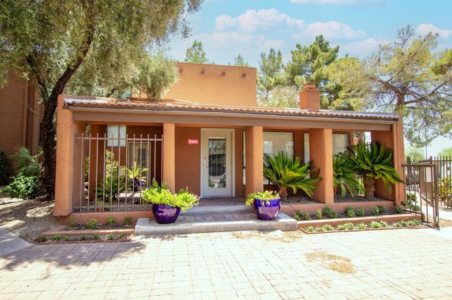 4704 E Paradise Village Parkway N 219, Phoenix, AZ 85032