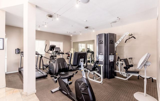 4704 E Paradise Village Parkway N 219, Phoenix, AZ 85032