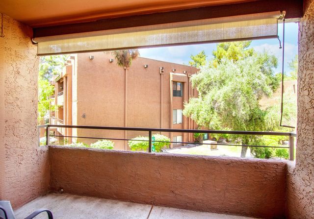 4704 E Paradise Village Parkway N 219, Phoenix, AZ 85032