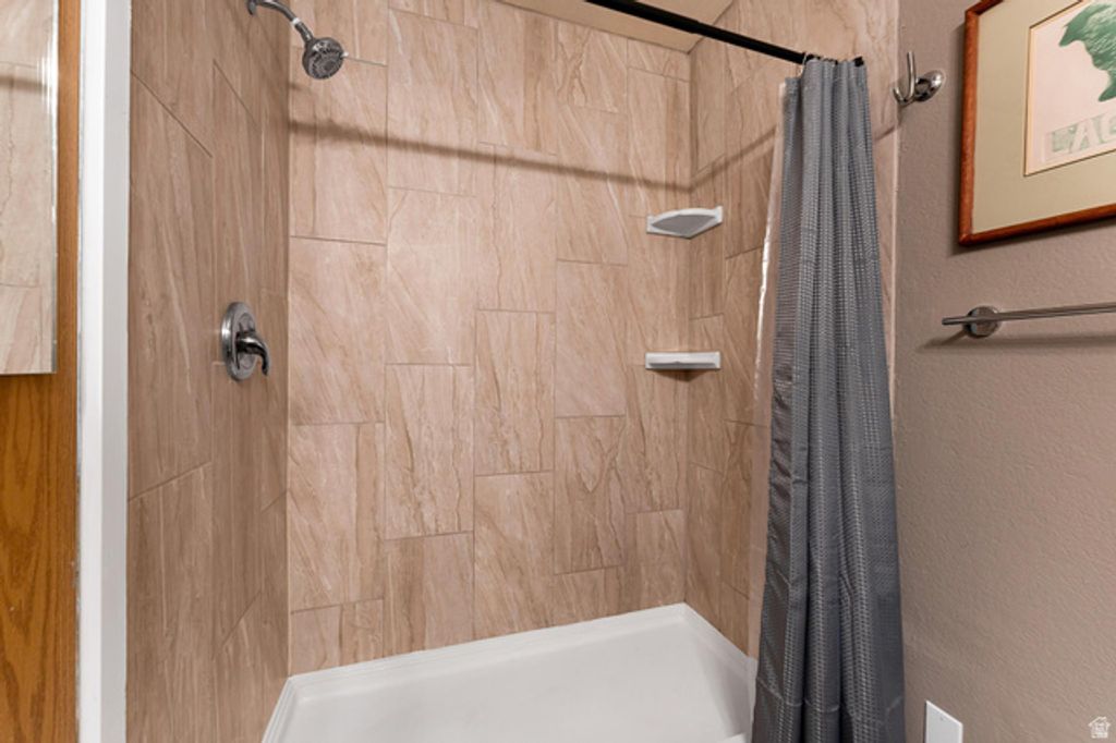 Image 9 of property listing at 1940 PROSPECTOR AVE #302, Park City, UT 84060