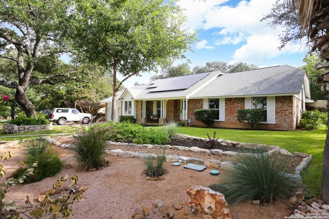 1215 Country Path, San Antonio, TX 78216