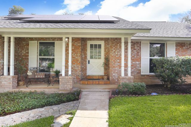 1215 Country Path, San Antonio, TX 78216