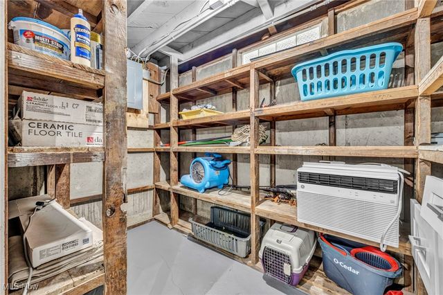 14214 Tabor Avenue, Maple Heights, OH 44137