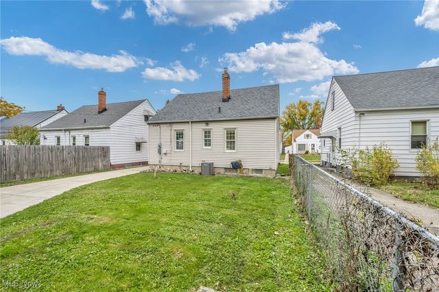 14214 Tabor Avenue, Maple Heights, OH 44137