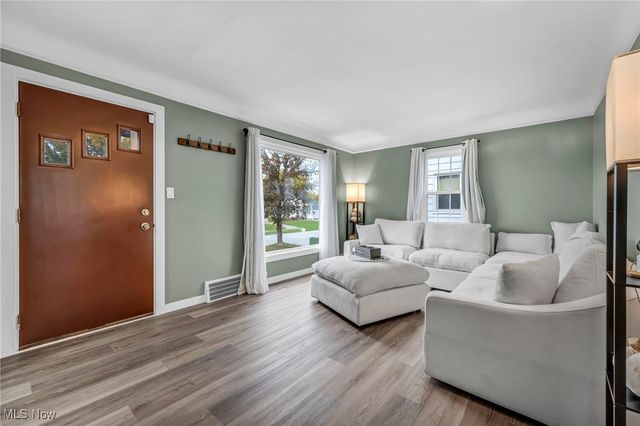 14214 Tabor Avenue, Maple Heights, OH 44137