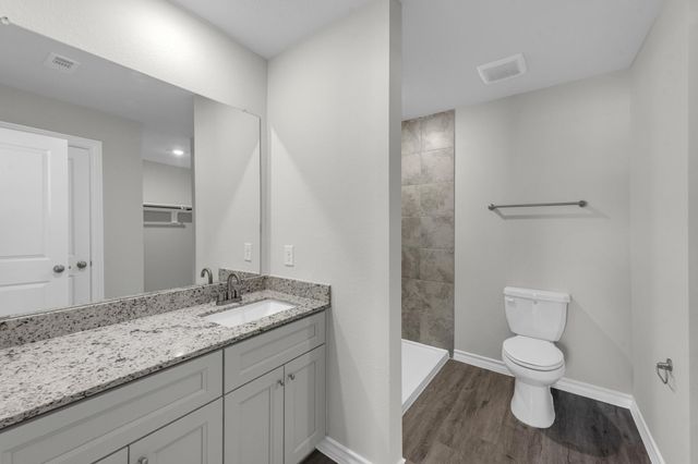 18737 Loom Drive, Conroe, TX 77306