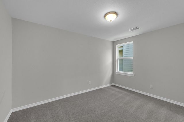 18737 Loom Drive, Conroe, TX 77306