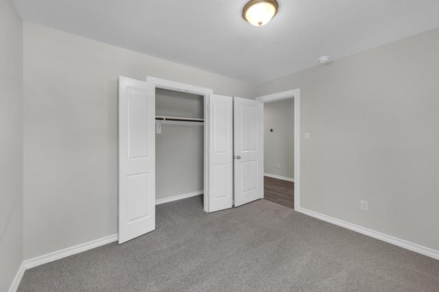 18737 Loom Drive, Conroe, TX 77306