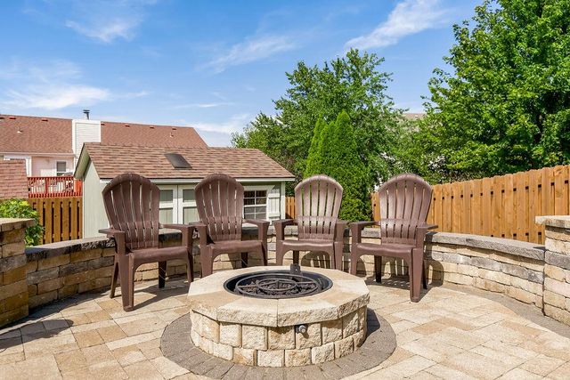 906 16th Avenue S, Greenwood, MO 64034