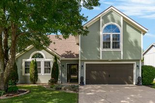 906 16th Avenue S, Greenwood, MO 64034