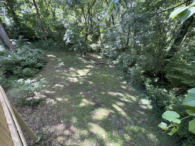 1202A Currey Rd, Nashville, TN 37217