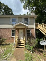 1202A Currey Rd, Nashville, TN 37217