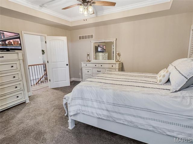 336 Falcon View Drive, Washington, MO 63090