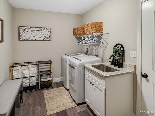 336 Falcon View Drive, Washington, MO 63090