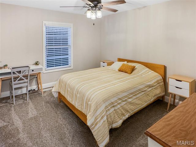 336 Falcon View Drive, Washington, MO 63090