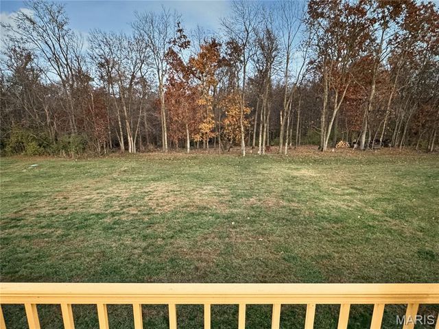 336 Falcon View Drive, Washington, MO 63090