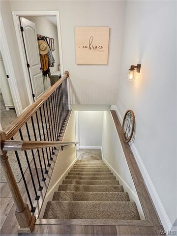 336 Falcon View Drive, Washington, MO 63090