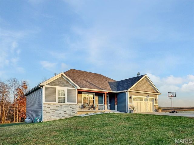 336 Falcon View Drive, Washington, MO 63090