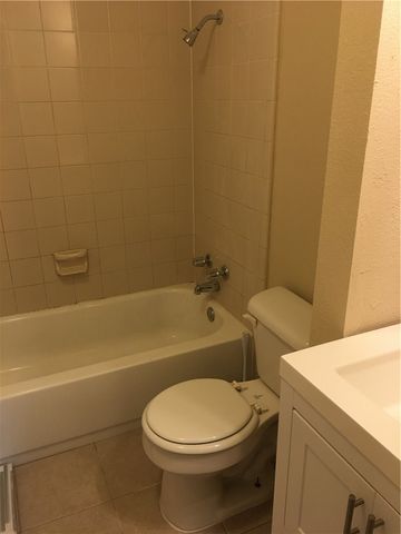 1005 Weiss Avenue, Princeton, TX 75407