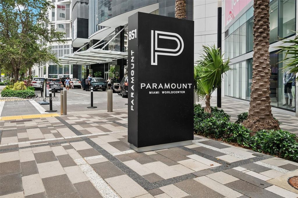 851 NE 1st Ave 3111, Miami, FL 33132