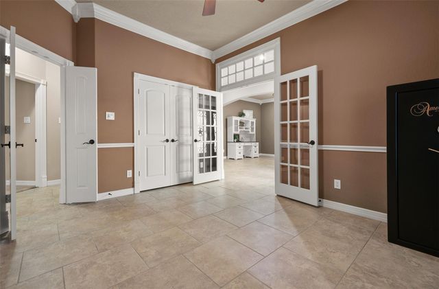 2214 W Lonesome Dove Drive, Deer Park, TX 77536