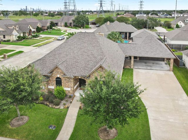 2214 W Lonesome Dove Drive, Deer Park, TX 77536