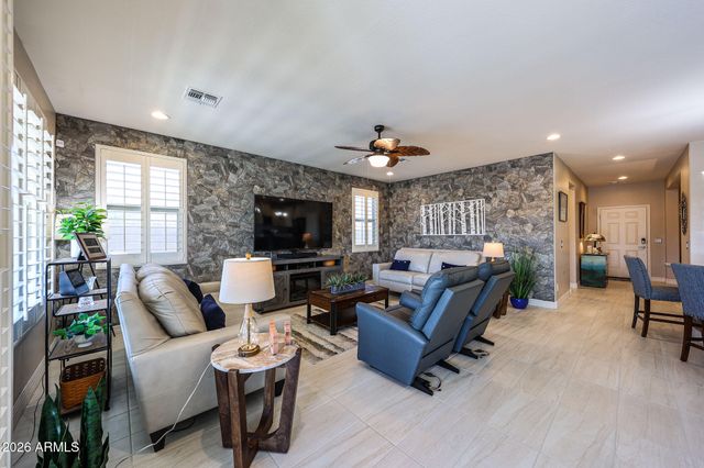 17947 W FAIRVIEW Street, Goodyear, AZ 85338