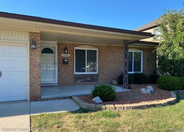 13347 Montego Drive, Sterling Heights, MI 48312
