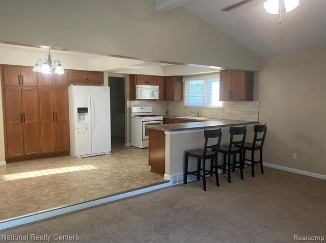 13347 Montego Drive, Sterling Heights, MI 48312