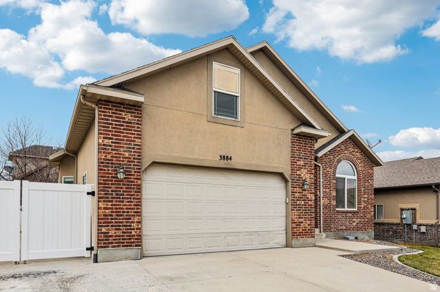 3884 W CORAL DUNE DR, South Jordan, UT 84009