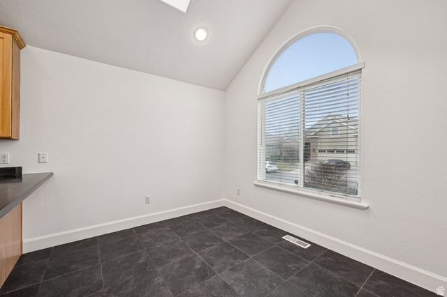 3884 W CORAL DUNE DR, South Jordan, UT 84009