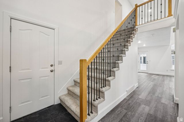 3884 W CORAL DUNE DR, South Jordan, UT 84009