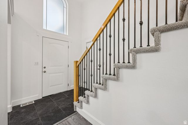 3884 W CORAL DUNE DR, South Jordan, UT 84009