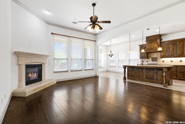 420 MISSION HILL RUN, New Braunfels, TX 78132